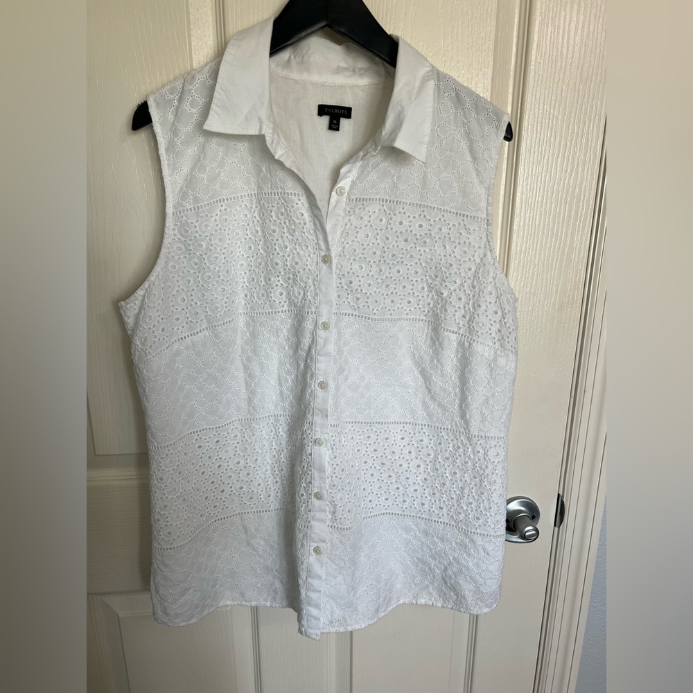 Talbots button up tank with lace & collar